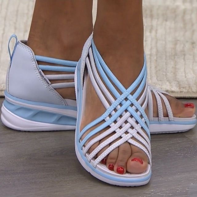 Sandales confortables au design ergonomique, idéales pour un usage quotidien. 6