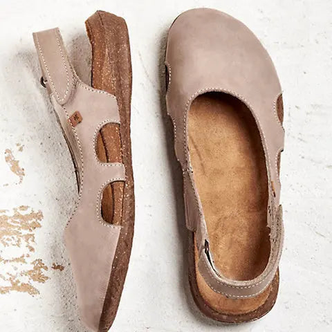 Sandales élégantes avec un design raffiné, idéales pour une tenue quotidienne. 5
