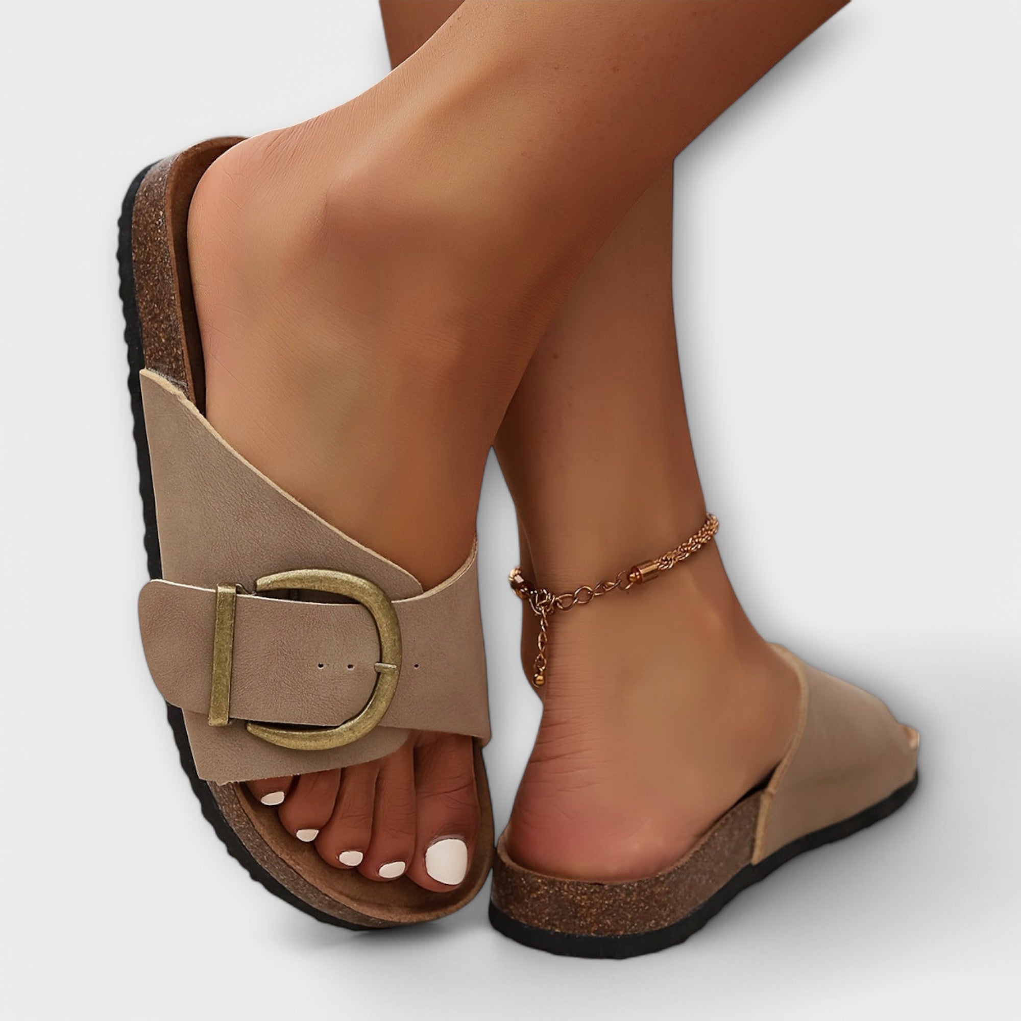 Sandales femme au design vintage élégant, idéales pour une tenue décontractée. 4